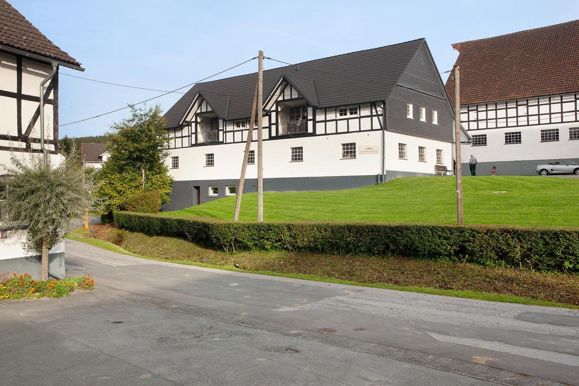 Ferienwohnungen Uebern Hof Schmallenberg Exterior foto